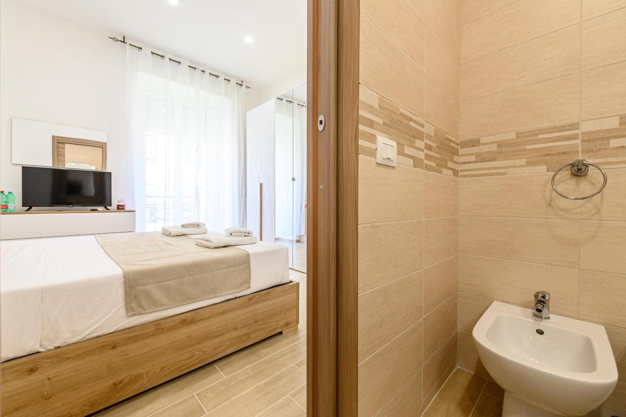 Apartament Domus Romeo Neapol Zewnętrze zdjęcie