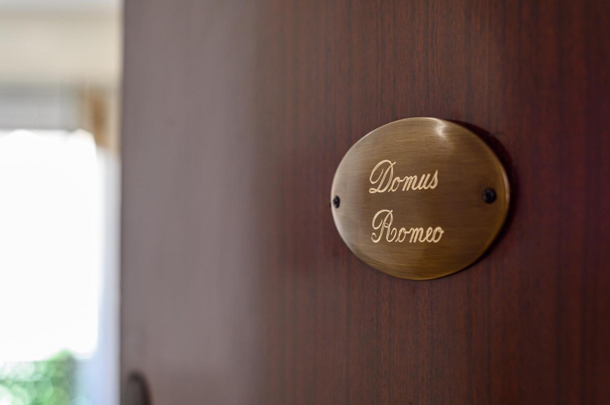 Apartament Domus Romeo Neapol Zewnętrze zdjęcie